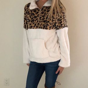 Leopard half zip Sherpa jacket